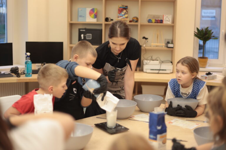 Kliknij aby otworzyć obraz w pełnym rozmiarze